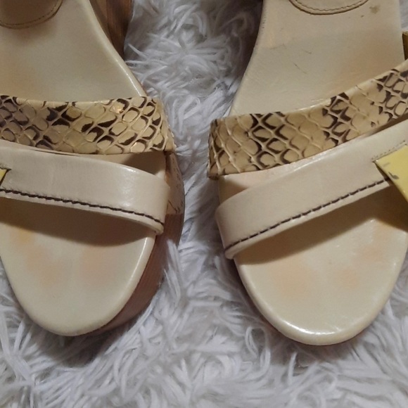 Prada wedge heels - Picture 4 of 7